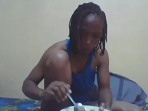 Smillie prety online show from 12/20/25, 05:21