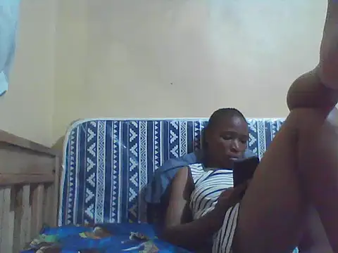 Snapshot of Smillie_prety chatting on 03/29/26, 05:03 Smillie prety online show from 03/29/26, 05:03