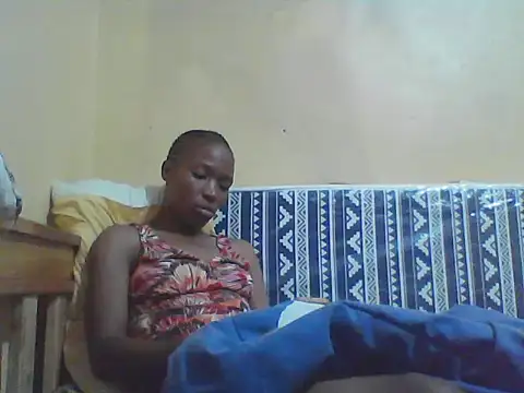 Snapshot of Smillie_prety chatting on 03/19/26, 05:29 Smillie prety online show from 03/19/26, 05:29