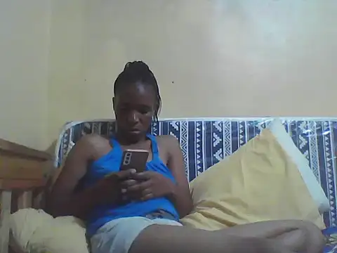 Snapshot of Smillie_prety chatting on 04/22/26, 04:14 Smillie prety online show from 04/22/26, 04:14