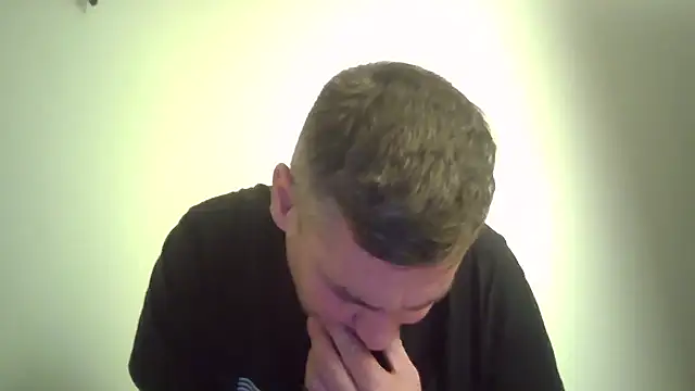 Snapshot of ACABFTP chatting on 11/12/25, 09:24 ACABFTP online show from 11/12/25, 09:24