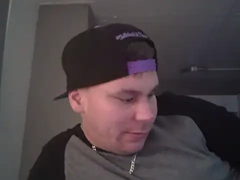 Snapshot of ACABFTP chatting on 10/14/25, 06:47 ACABFTP online show from 10/14/25, 06:47