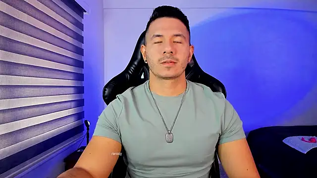 ransoj online show from 10/22/25, 01:43