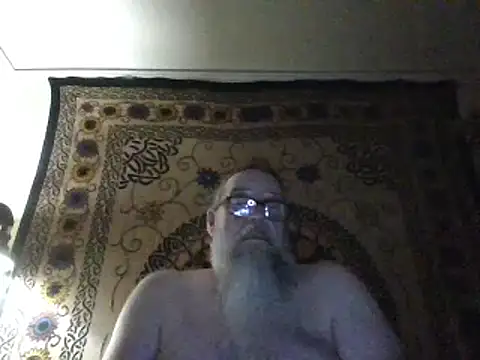 Snapshot of ChubbyBalloon4 chatting on 12/22/24, 07:33 ChubbyBalloon4 online show from 12/22/24, 07:33