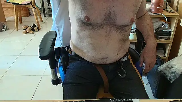 Snapshot of angelgarcia269 chatting on 02/21/26, 12:51 angelgarcia269 online show from 02/21/26, 12:51