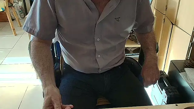 angelgarcia269 online show from 04/22/26, 12:01