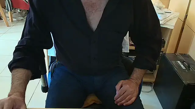 angelgarcia269 online show from 11/17/25, 11:14