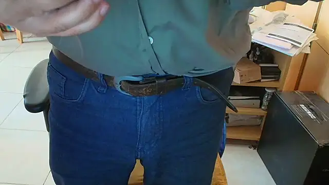 angelgarcia269 online show from 11/10/25, 11:37