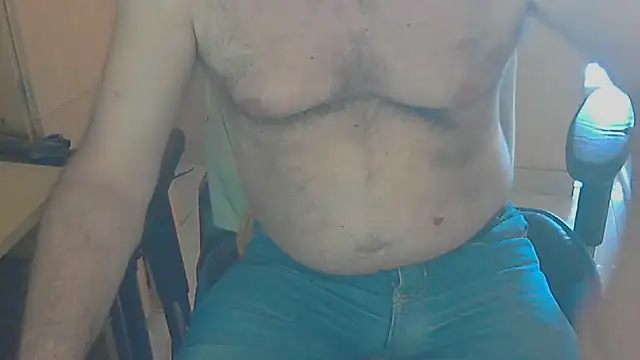 Snapshot of angelgarcia269 chatting on 02/13/25, 03:14 angelgarcia269 online show from 02/13/25, 03:14