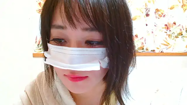 liliyRiSAcha-n online show from 03/13/26, 07:13