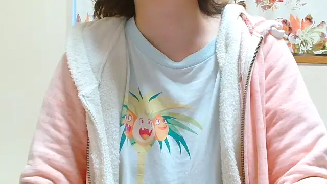 Snapshot of liliyRiSAcha-n chatting on 11/05/25, 07:11 liliyRiSAcha-n online show from 11/05/25, 07:11