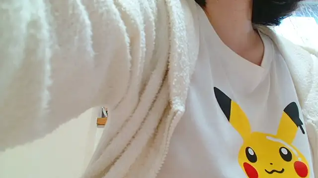 Snapshot of liliyRiSAcha-n chatting on 03/04/26, 07:38 liliyRiSAcha-n online show from 03/04/26, 07:38