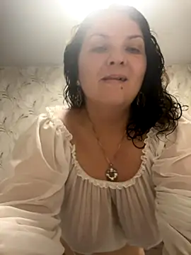 Snapshot of Taisia_W chatting on 10/03/25, 05:47 Taisia W online show from 10/03/25, 05:47