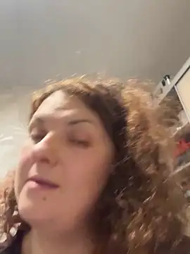 Taisia W online show from 11/17/25, 07:01