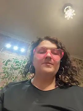 Taisia W online show from 06/04/26, 05:06
