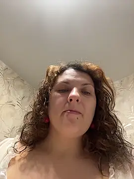 Taisia W online show from 12/18/25, 06:51