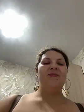 Taisia W online show from 12/17/25, 07:02