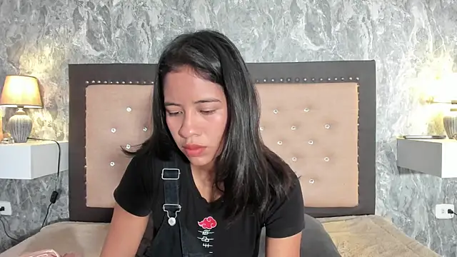 JuliKim  online show from 02/09/26, 12:36