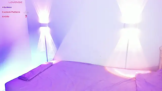 Fenty XX online show from 11/30/25, 06:25