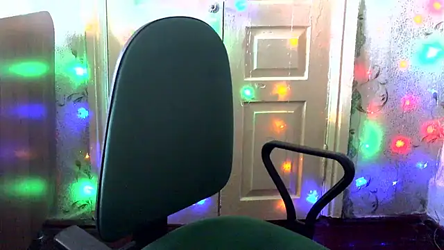 Ladywinter online show from 05/13/26, 08:54