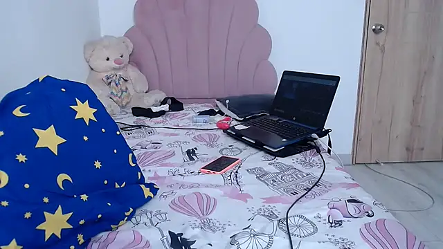 lady hot2xx online show from 03/10/26, 04:11