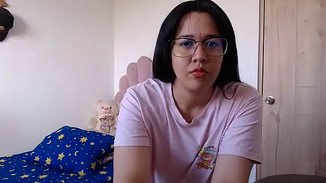 Snapshot of lady_hot2xx chatting on 06/29/26, 06:29 lady hot2xx online show from 06/29/26, 06:29