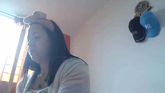Snapshot of lady_hot2xx chatting on 02/16/25, 02:10 lady hot2xx online show from 02/16/25, 02:10