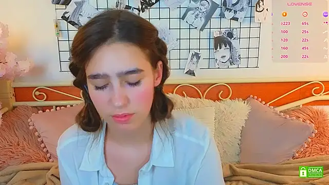  Eliizabeth  online show from 05/13/26, 01:45