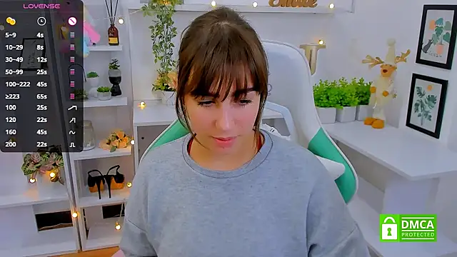  Eliizabeth  online show from 03/20/25, 09:24