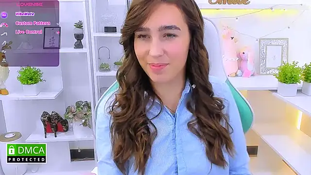  Eliizabeth  online show from 09/19/25, 09:41