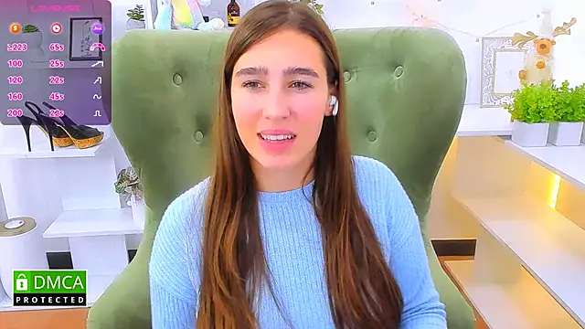  Eliizabeth  online show from 10/10/25, 09:26