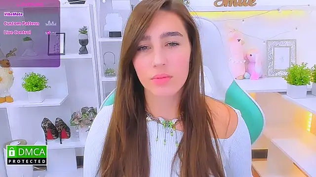  Eliizabeth  online show from 09/18/25, 09:07