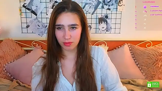  Eliizabeth  online show from 05/08/26, 11:08