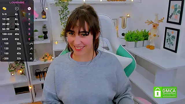  Eliizabeth  online show from 03/21/25, 12:40