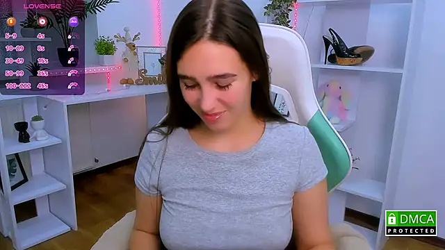  Eliizabeth  online show from 11/24/25, 10:10