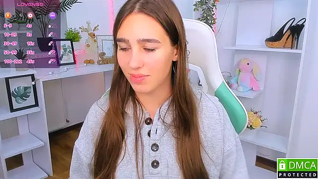  Eliizabeth  online show from 11/04/25, 09:18