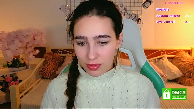  Eliizabeth  online show from 02/20/26, 10:44