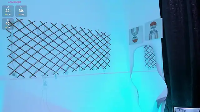 emma woods  online show from 02/10/25, 01:55