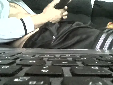 KingZilla2023 online show from 12/04/25, 11:48