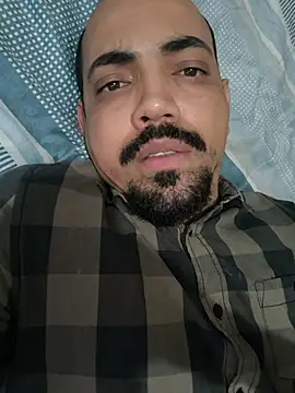 KingZilla2023 online show from 02/12/26, 04:51