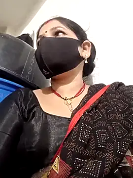 Riyaa-Devi online show from 03/01/25, 05:49