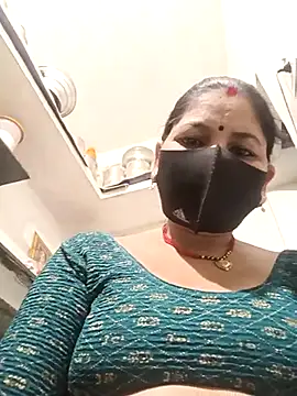 Riyaa-Devi online show from 02/13/25, 05:44