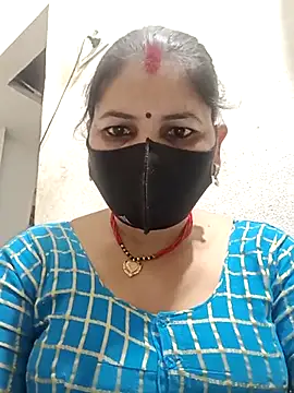 Riyaa-Devi online show from 02/28/25, 05:59