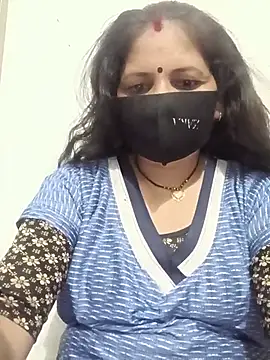 Snapshot of Riyaa-Devi chatting on 07/13/26, 05:56 Riyaa-Devi online show from 07/13/26, 05:56