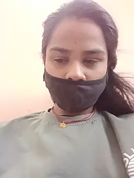Snapshot of Riyaa-Devi chatting on 06/26/26, 05:57 Riyaa-Devi online show from 06/26/26, 05:57