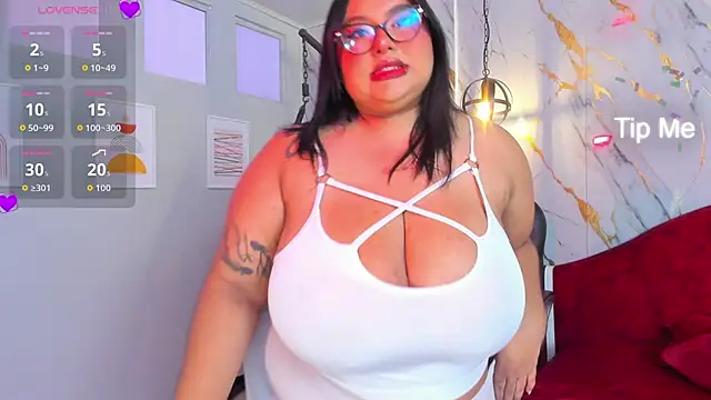 tifanny bigboobs11 online show from 02/22/26, 12:07