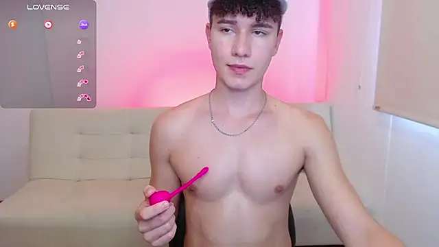 adrian morelly online show from 02/08/26, 07:44