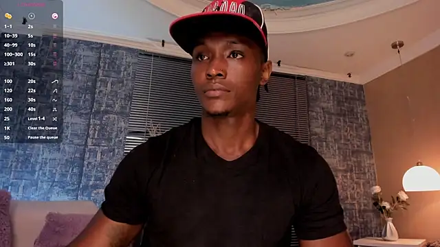 DannSmmith online show from 10/12/25, 05:20