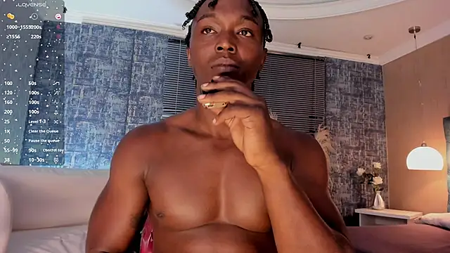 DannSmmith online show from 12/02/25, 07:32