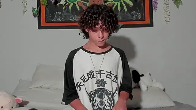 Cherry boy 18 online show from 02/12/25, 01:09